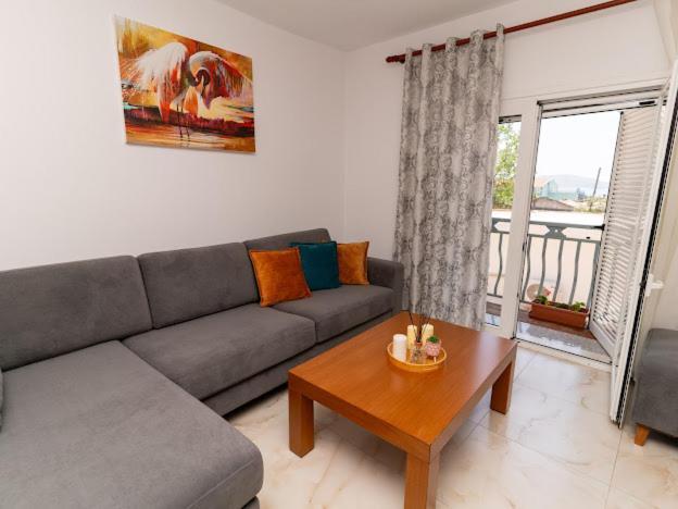 Roel Apartments Sarande Exterior photo