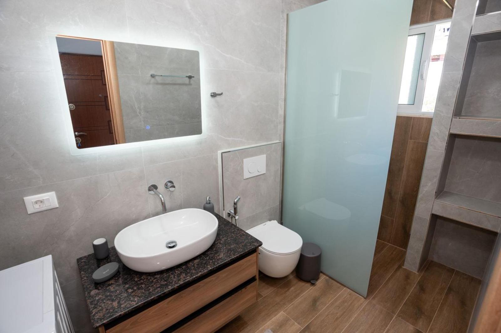 Roel Apartments Sarande Exterior photo